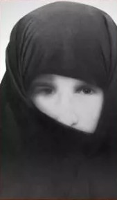 سکینه چاقوساز.jpg