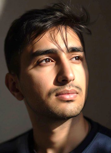 پرونده:عرفان مومنی،اصفهان.jpg
