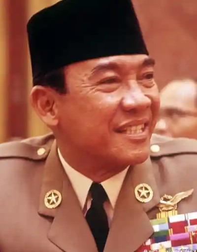 پرونده:احمد سوکارنو.jpg