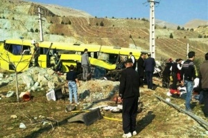 حادثه اتوبوس دانشگاه آزاد واحد علوم و تحقیقات