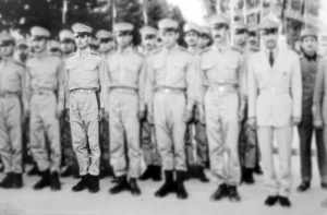 محمد حنیف نژاد در دوران خدمت سربازی.jpg