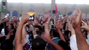 پرونده:تظاهرات مردم کازرون در نماز جمعه.jpg