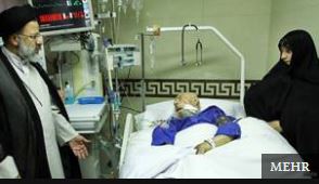 محمدی گیلانی در بیمارستان به‌هنگام مرگ.JPG