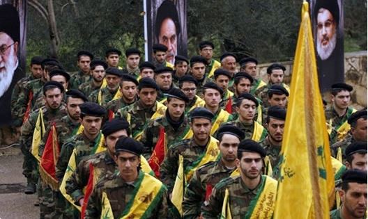 پرونده:رژه نیروهای حزب الله لبنان.JPG