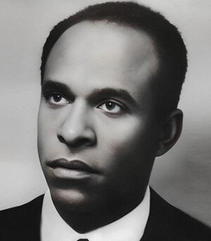 فرانتس فانون.jpg