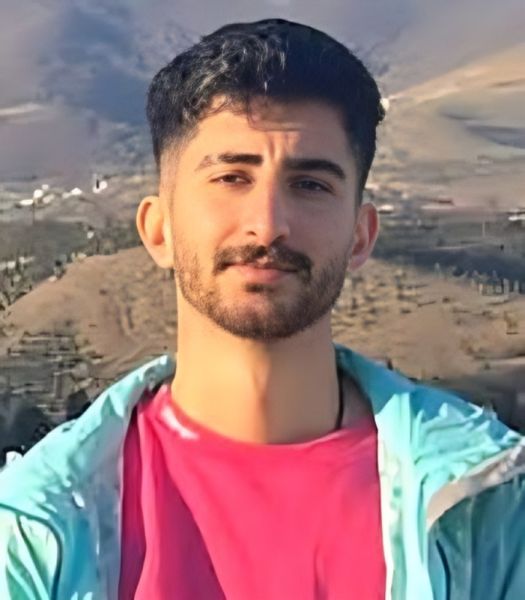 پرونده:حسین گودرزوند چگینی،رستم‌آباد.jpg