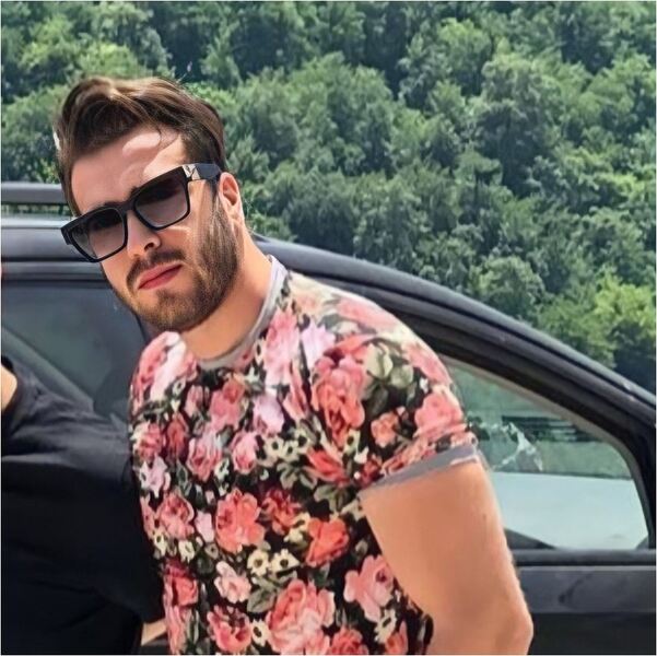 پرونده:مهران سماک ۴.JPG