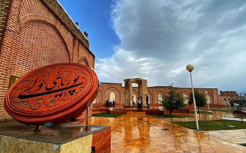 پرونده:پوریا خوی.JPG