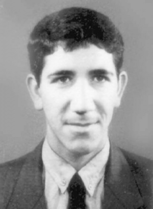 علی اکبر اکبری ده بالایی.jpg