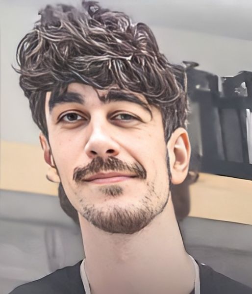 پرونده:تیام کیانی منش1.jpg