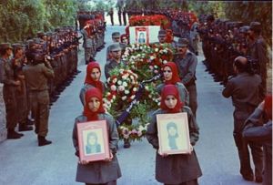 تشییع پیکر.JPG