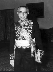 دکتر علی امینی در دوران نخستوزیری