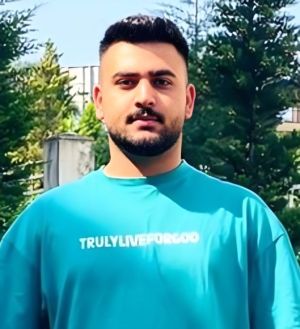 شاهرخ زارع،نورآباد ممسنی.jpg
