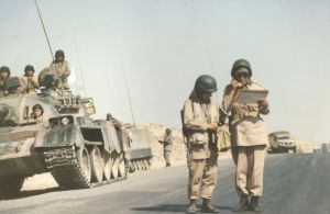 مجاهدین در جریان جنگ خلیج اول.JPG