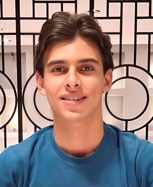 پرونده:برنا دهقانی1.jpg