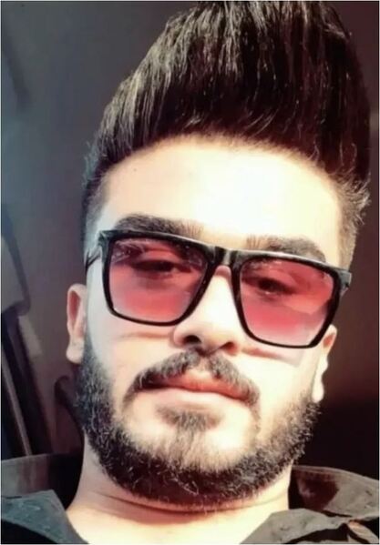 پرونده:۱ حامد سلحشور.JPG