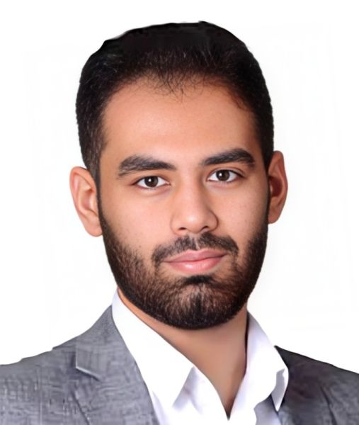 پرونده:پارسا صفار1.jpg