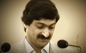 محمد حیاتی سال ۱۳۶۴ در پاریس