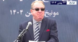 خنرانی استراون استیونیسون در تظاهرات مونیخ