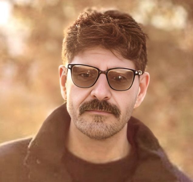 پرونده:سعید تروند1.jpg