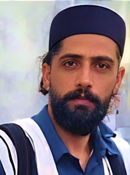 پرونده:فرهاد عیوضی1.jpg