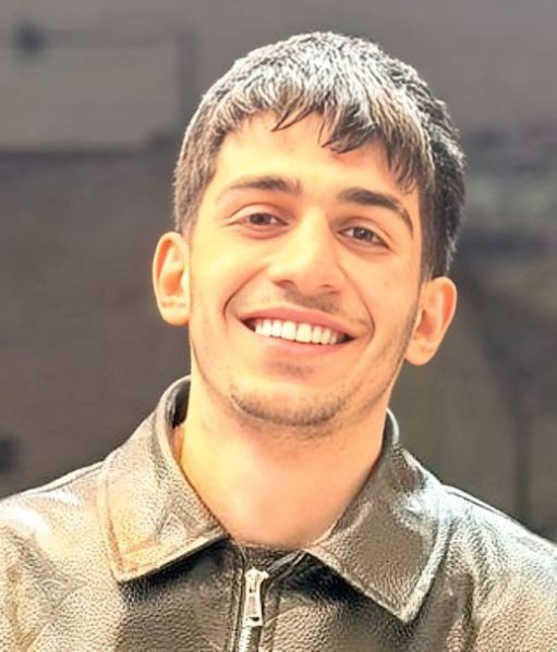 پرونده:مانی صفرپور1.jpg