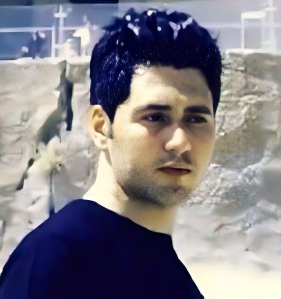 پرونده:یاسر عزتی1.jpg