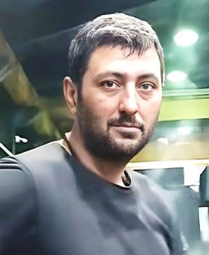 بهرام زاهدی1.jpg