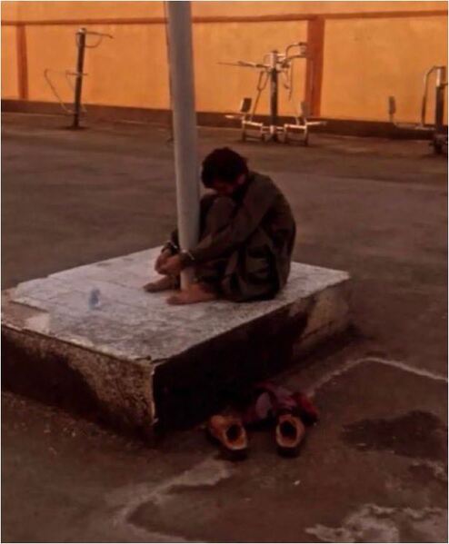 پرونده:خدانور لجه‌ای ۳.JPG