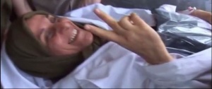 مجروح شدن زهره قائمی در اثر حمله نیروهای عراقی در ۶ و ۷ مرداد ۱۳۸۸ در قرارگاه اشرف