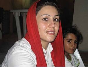 مریم و سارا.JPG