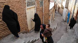 اختلاف طبقاتی؛ایران.JPG