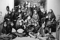 زنان مبارز در جنبش تنباکو