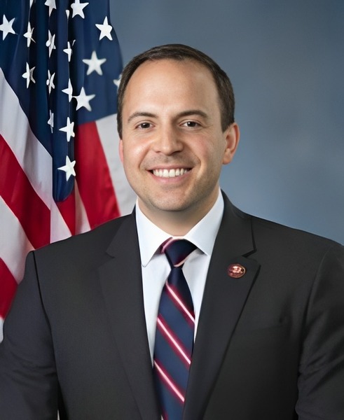 پرونده:لنس گودن.jpg