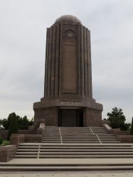 مقبره نظامی گنجوی در شهر گنجه جمهوری آذربایجان