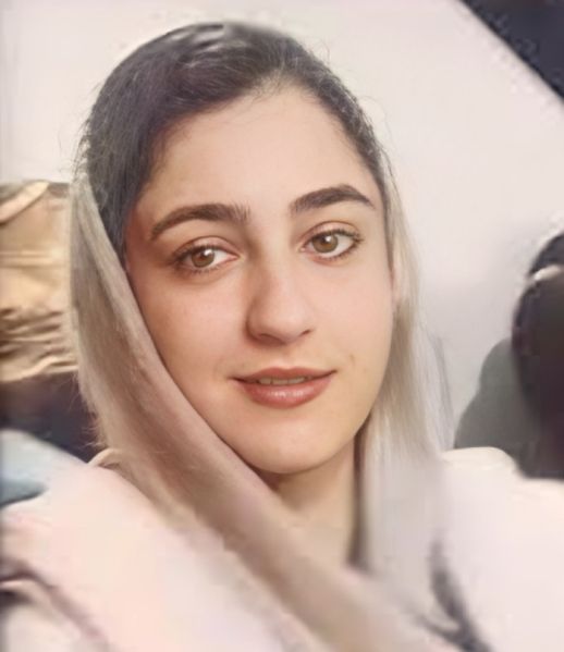 پرونده:زهرا نجفی1.jpg