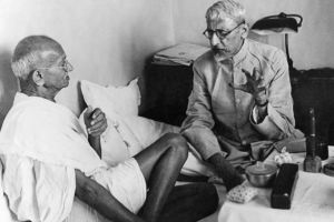 با ابوالکلام آزاد.JPG