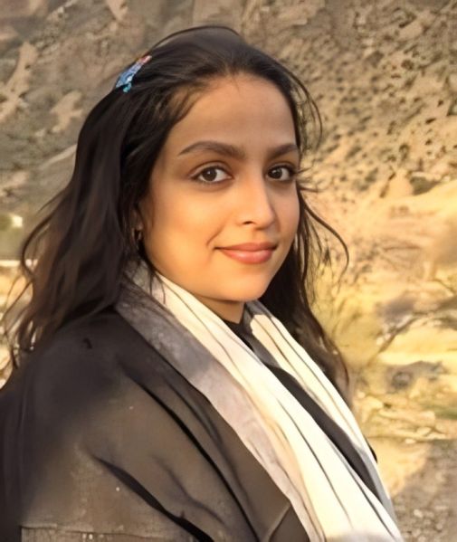 پرونده:سارا برومند،شیراز.jpg