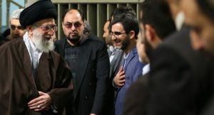 وحید حقانیان و علی خامنه‌ای