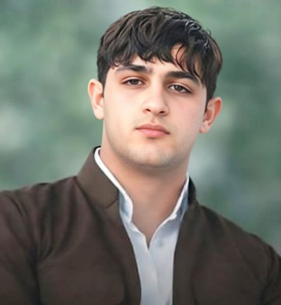 پرونده:عباس کلهر1.jpg