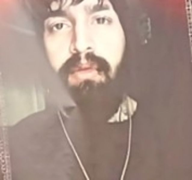 پرونده:رضا قلی پور1.jpg