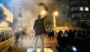 سرکوب زنان؛2.JPG