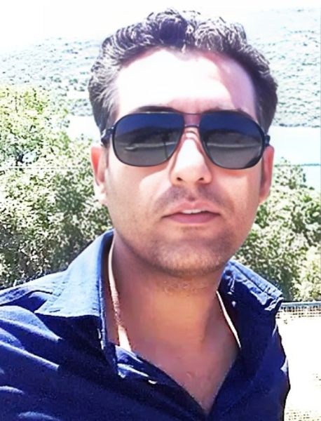 پرونده:مهدی کناری خانی آبادی1.jpg