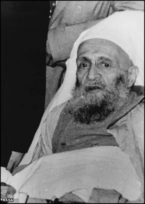 کاشانی در بستر.jpg