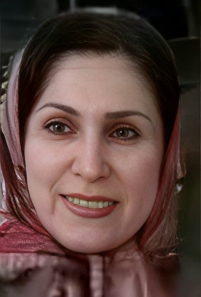پرونده:زهرا طبری؛1.jpg