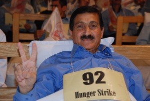 محمد حیاتی در اعتصاب غذا.JPG