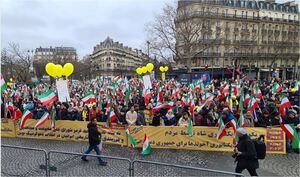 تظاهرات پاریس بهمن ۱۴۰۱.JPG