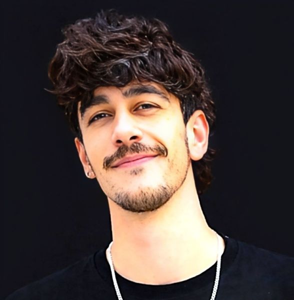 پرونده:تیام کیانی منش3.jpg