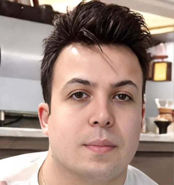 پرونده:مسعود صادقی1.jpg