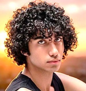 امیرحسین حاتمی1.jpg